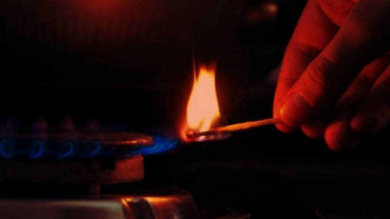 Consumers To Get Gas Supply For Only 8 Hours In Winters, Confirms Minister